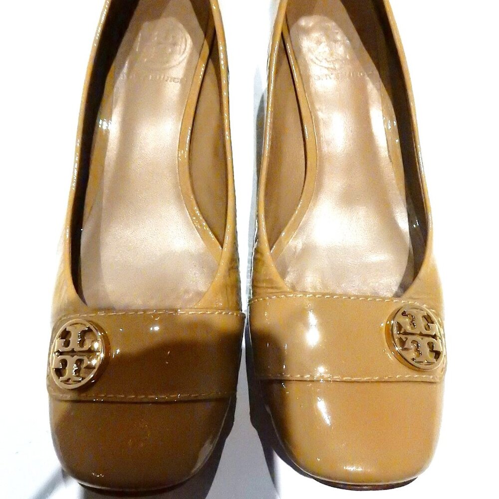 Tory Burch "Marion" Tan Patent Leather Pumps in Size 7 1/2